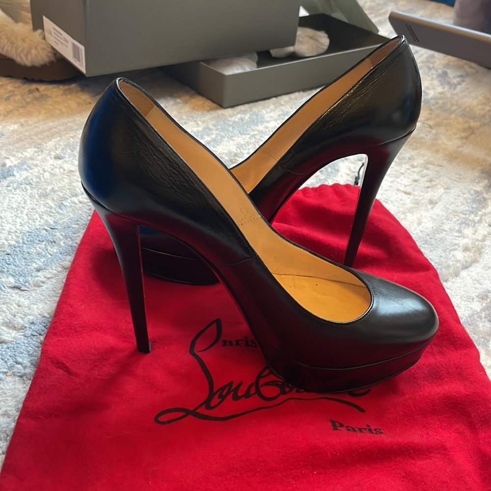Christian Louboutin Bianca Heels in Black Leather - Size 39.5